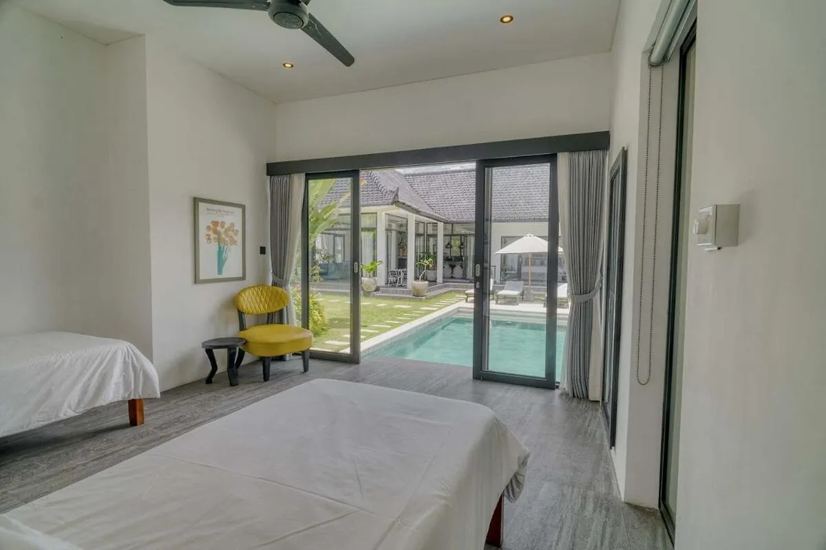 Moonwake Villa Brand New 4Br In Berawa Canggu