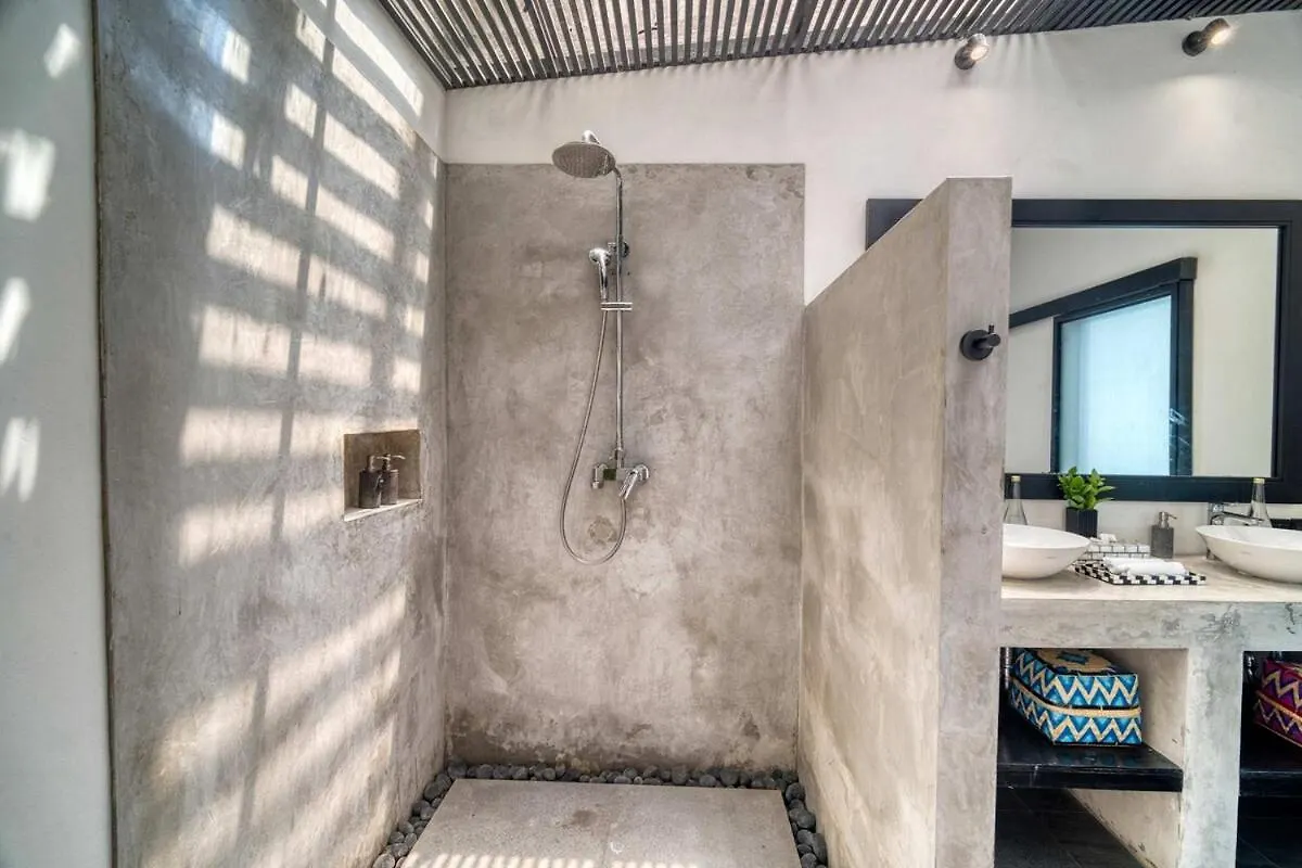 Moonwake Villa Brand New 4Br In Berawa Canggu