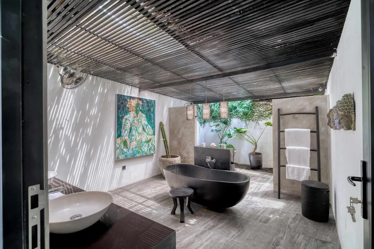 Moonwake Villa Brand New 4Br In Berawa Canggu