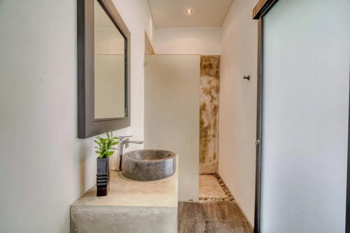 Moonwake Villa Brand New 4Br In Berawa Canggu