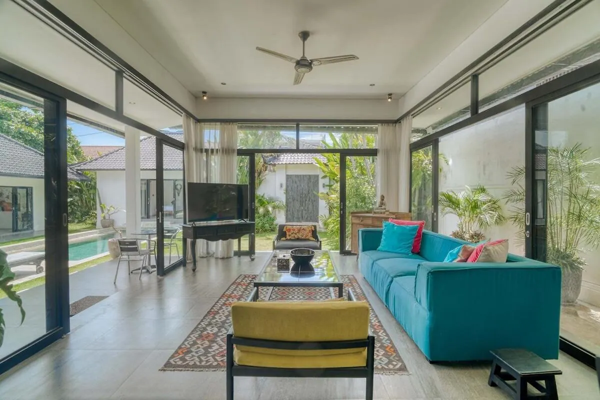 Moonwake Villa Brand New 4Br In Berawa Canggu