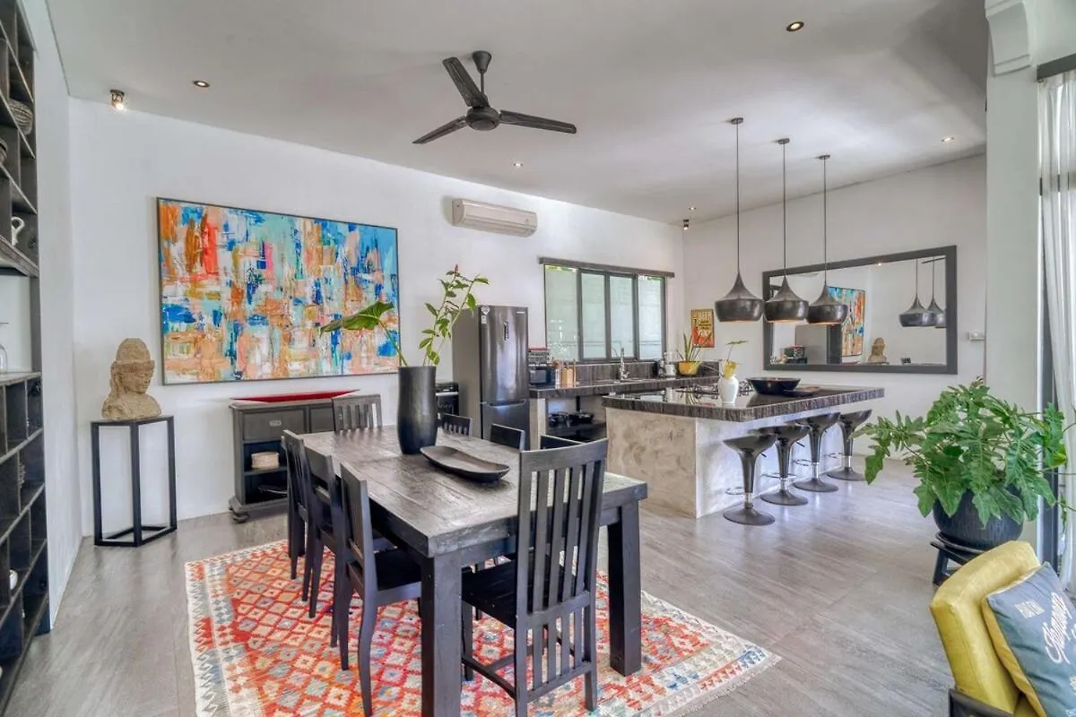 Moonwake Villa Brand New 4Br In Berawa Canggu